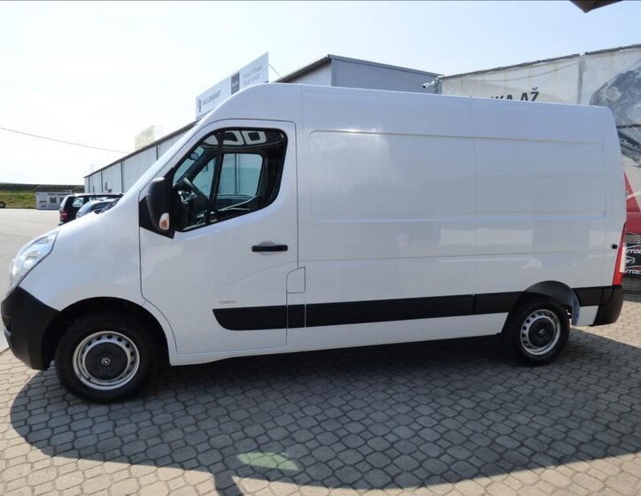 Opel Movano 6