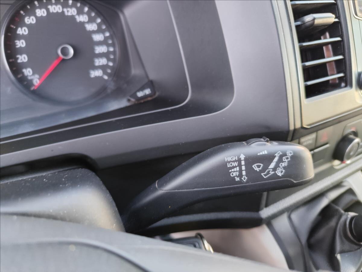 Volkswagen Transporter VAN-Minibus 2,0 l 84 kw