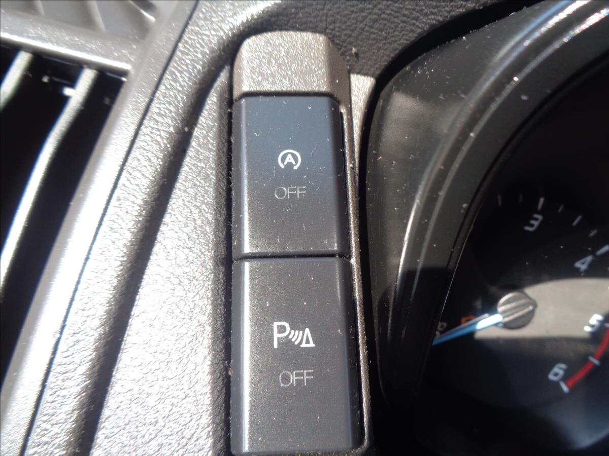 Ford Transit Ostatní 2,0 l 77 kw