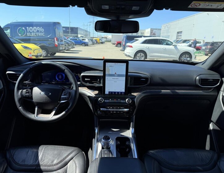 Ford Explorer SUV / Terénní 3,0 l 336 kw