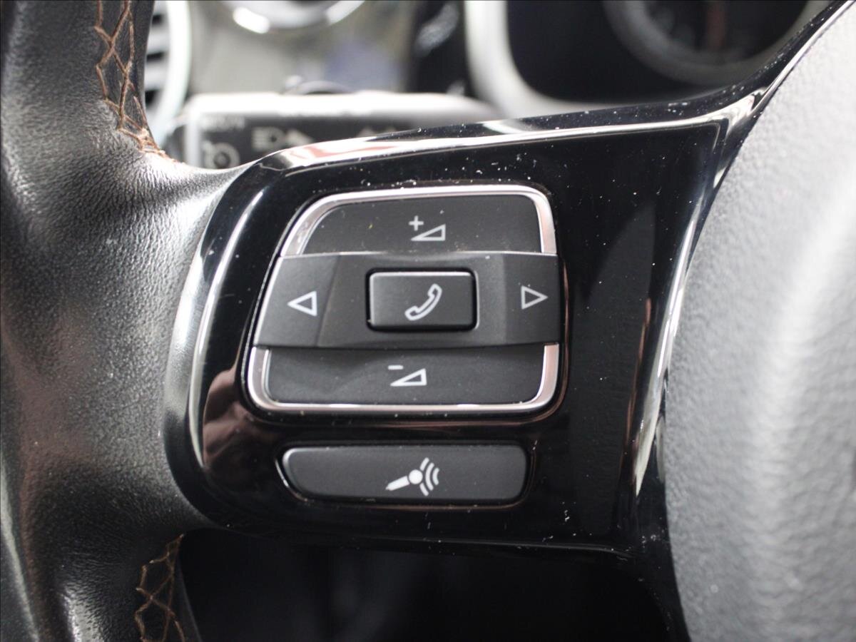 Volkswagen Beetle Kabriolet 1,2 l 77 kw