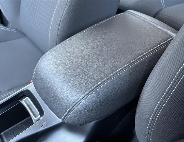 Ford C-MAX MPV 1,5 l 88 kw