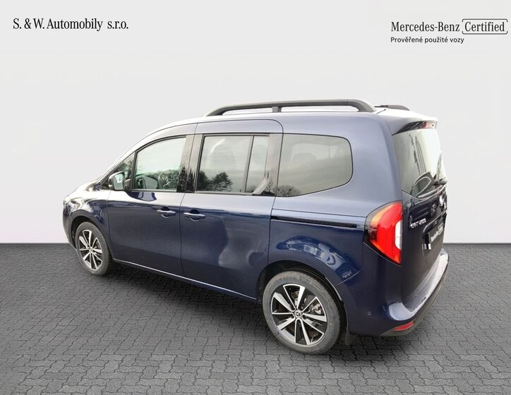 Mercedes-Benz Ostatní 12