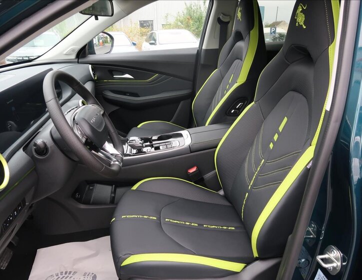 Dongfeng T5 EVO SUV 1,5 l 180 kw