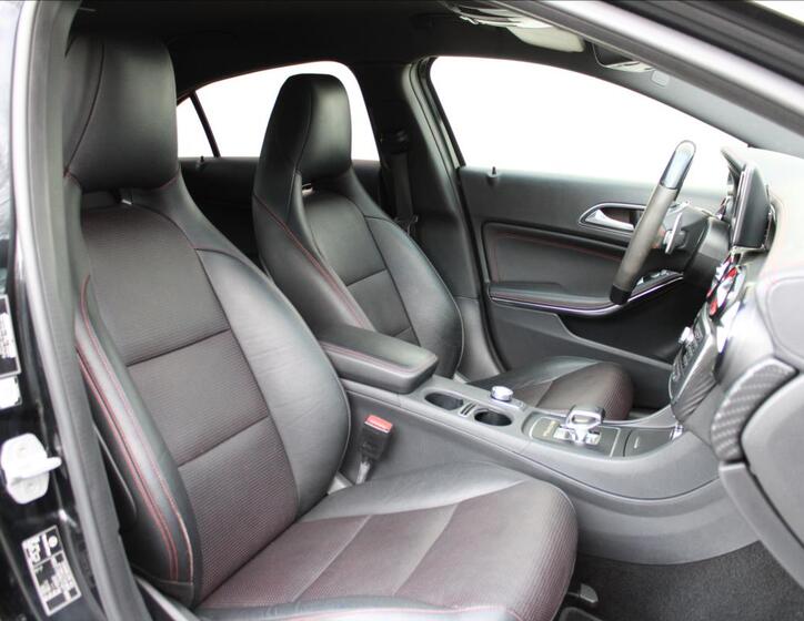 Mercedes-Benz Třídy A 30