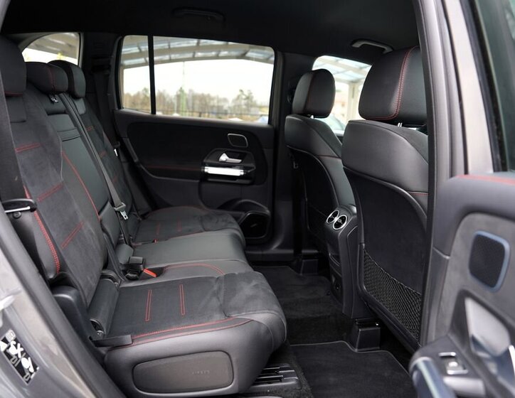 Mercedes-Benz GLB SUV / Terénní 2,0 l 110 kw