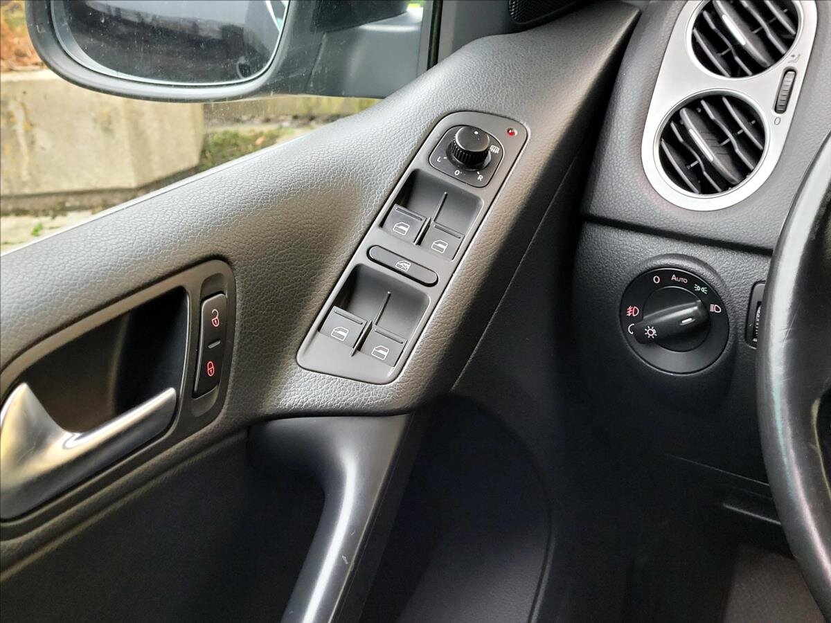 Volkswagen Tiguan SUV / Terénní 1,4 l 110 kw