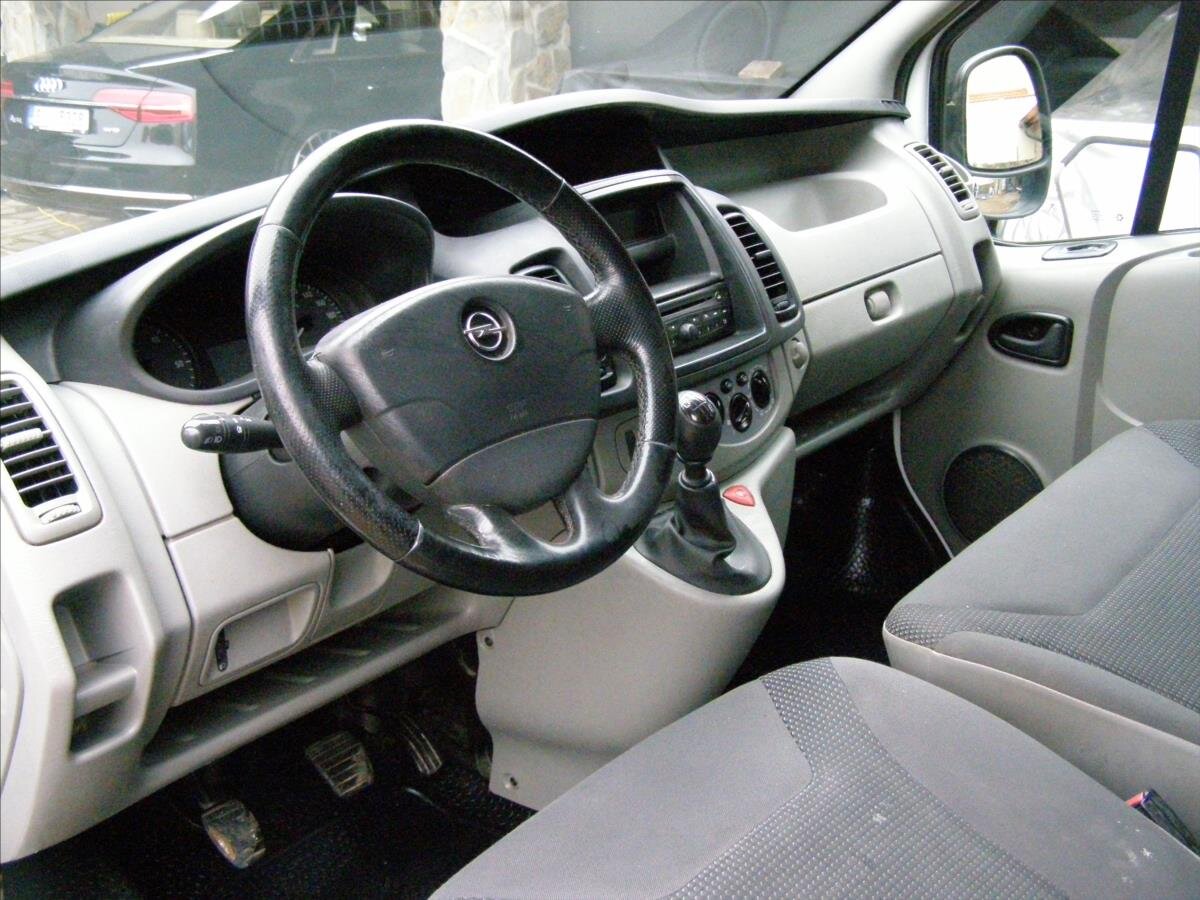 Opel Vivaro Ostatní 2,0 l 66 kw