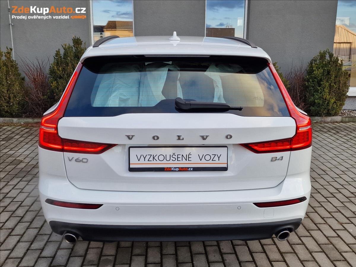 Volvo V60 Kombi 2,0 l 145 kw