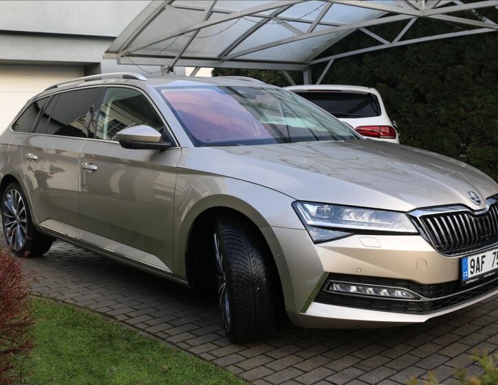 Škoda Superb Kombi 2,0 l 147 kw