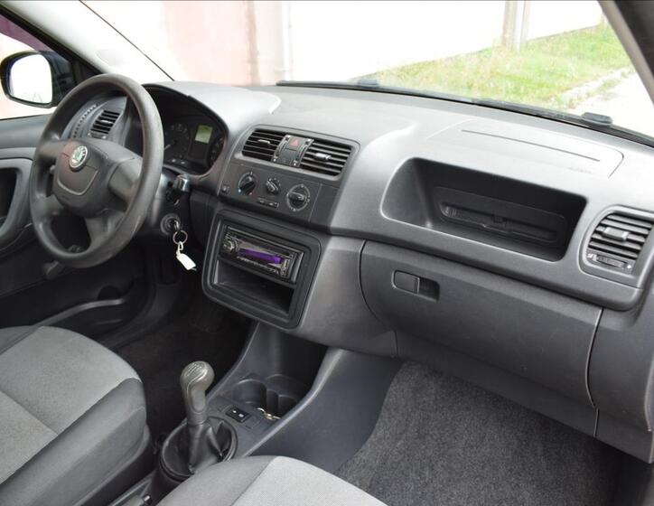 Škoda Fabia 16