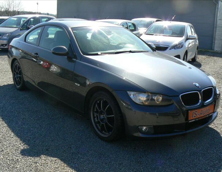 BMW Řada 3 2