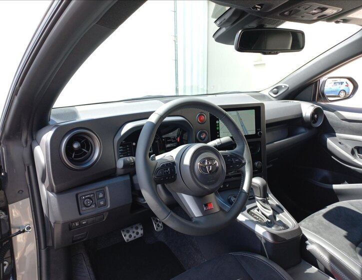 Toyota GR Yaris 13