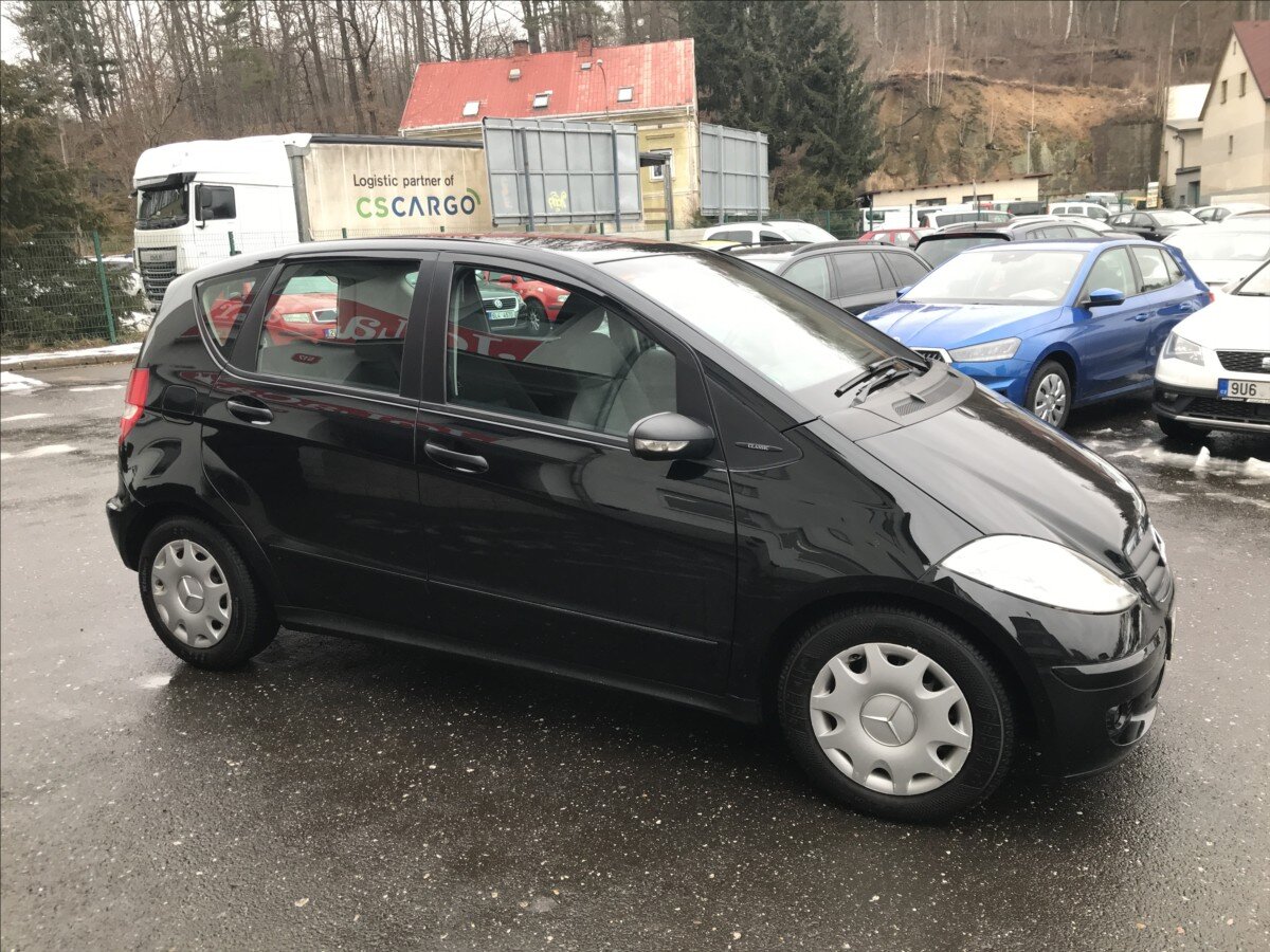 Mercedes-Benz Třídy A Hatchback 1,5 l 70 kw
