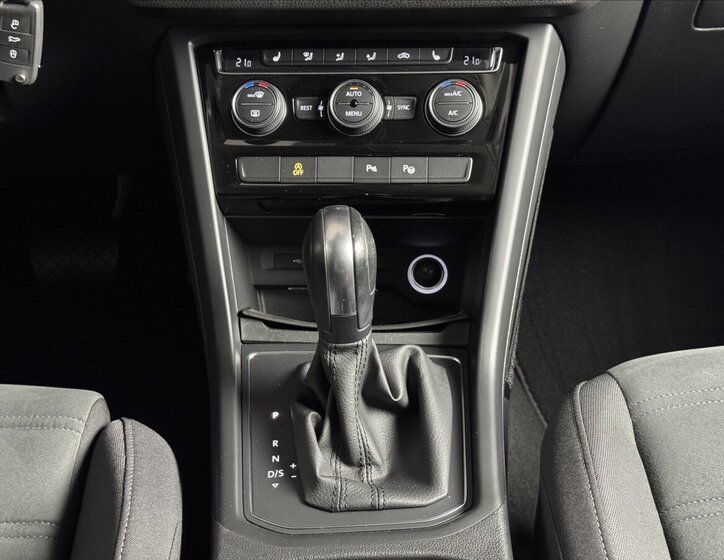 Volkswagen Touran 17