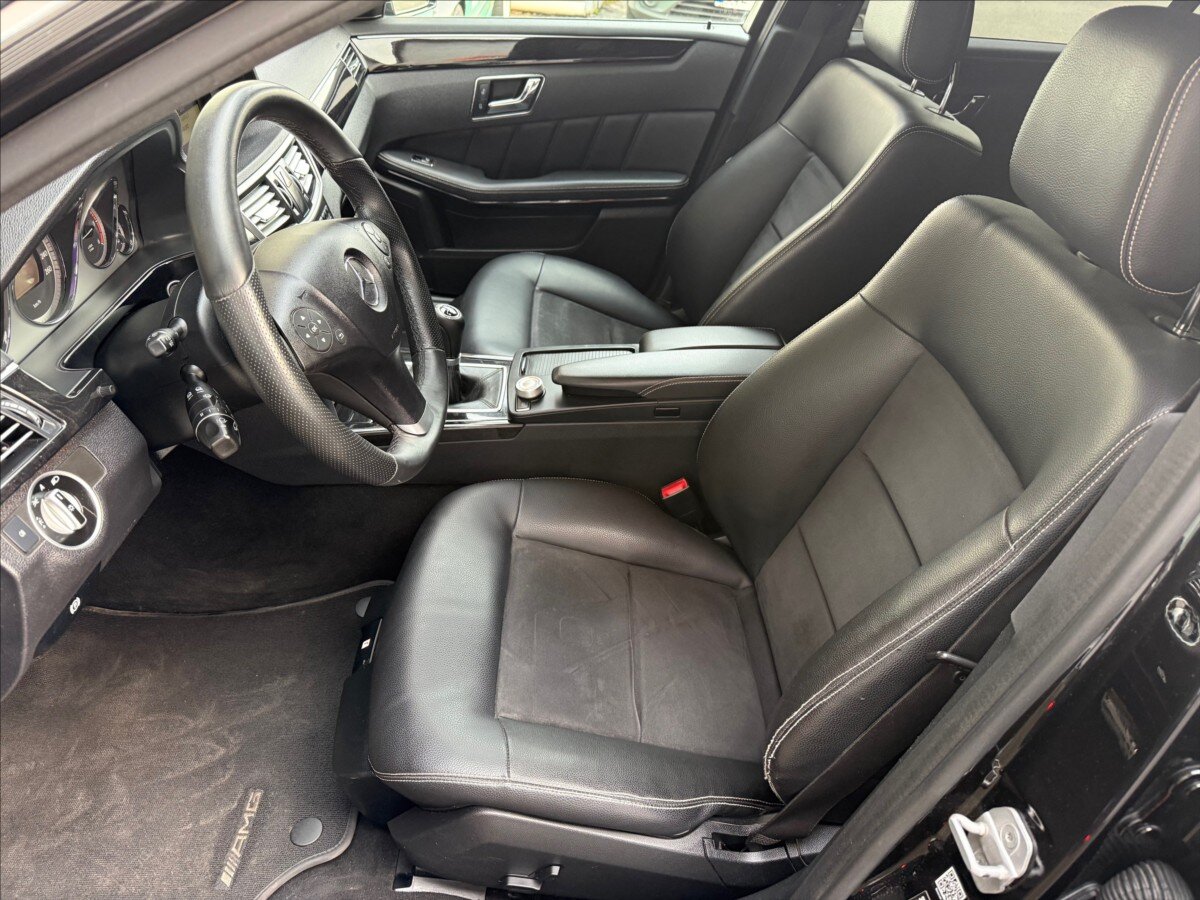 Mercedes-Benz Třídy E Kombi 2,1 l 100 kw