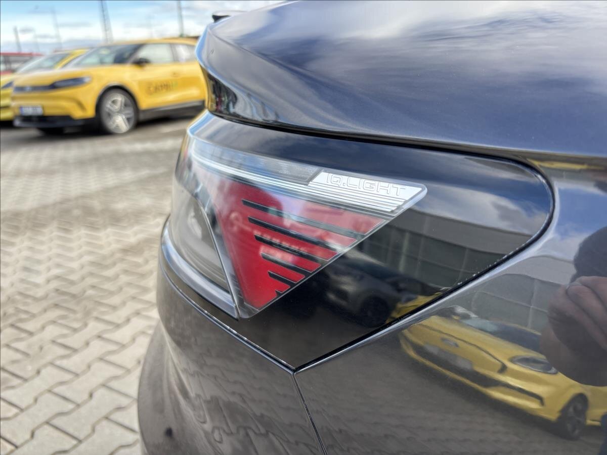 Volkswagen Arteon Liftback 2,0 l 206 kw