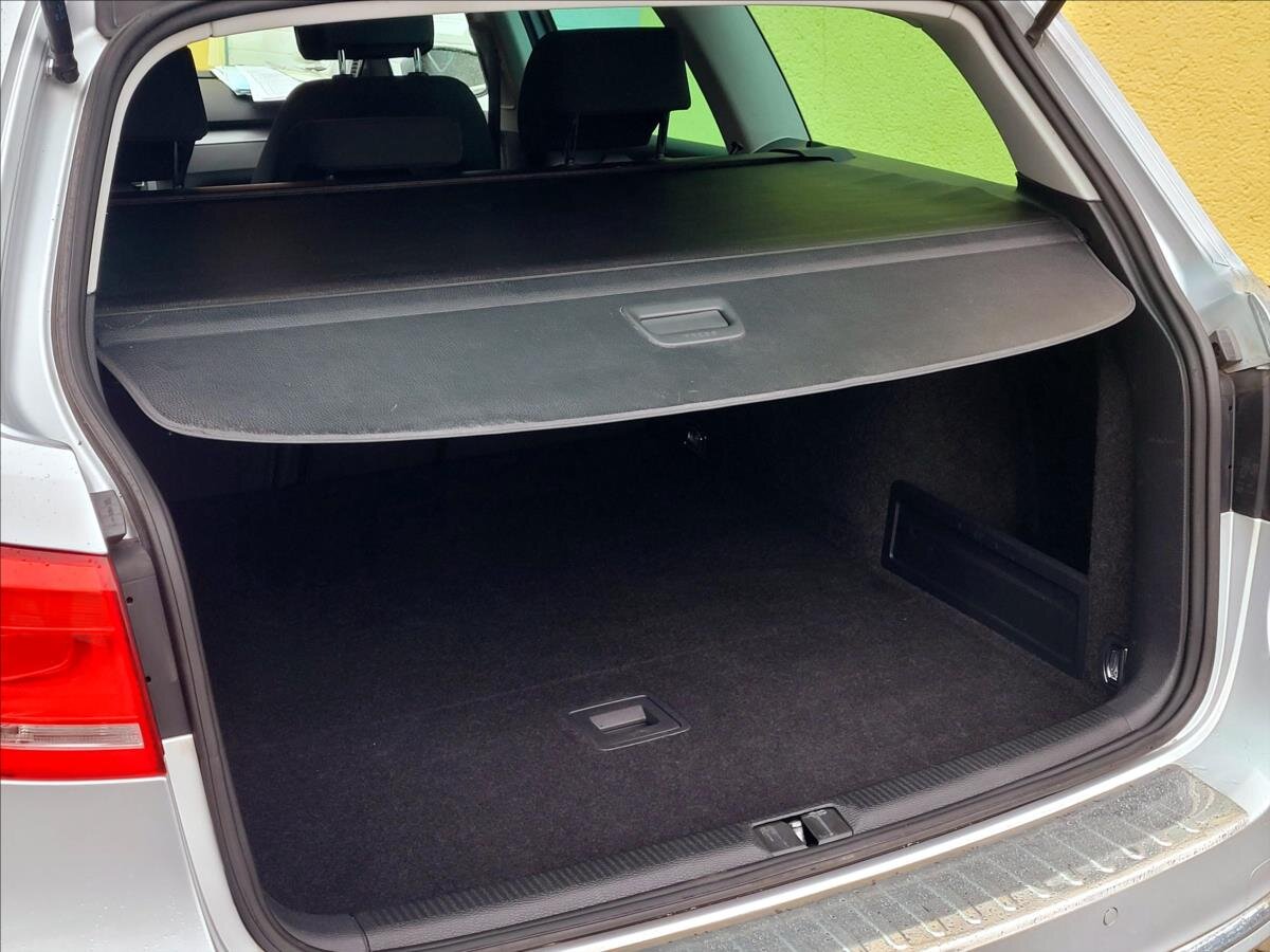 Volkswagen Passat Kombi 1,4 l 90 kw