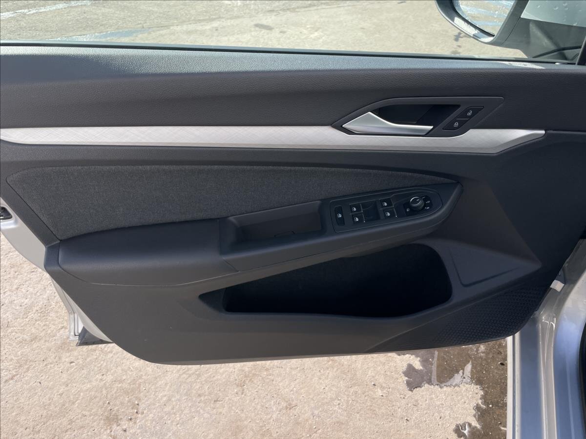 Volkswagen Golf Kombi 1,5 l 110 kw