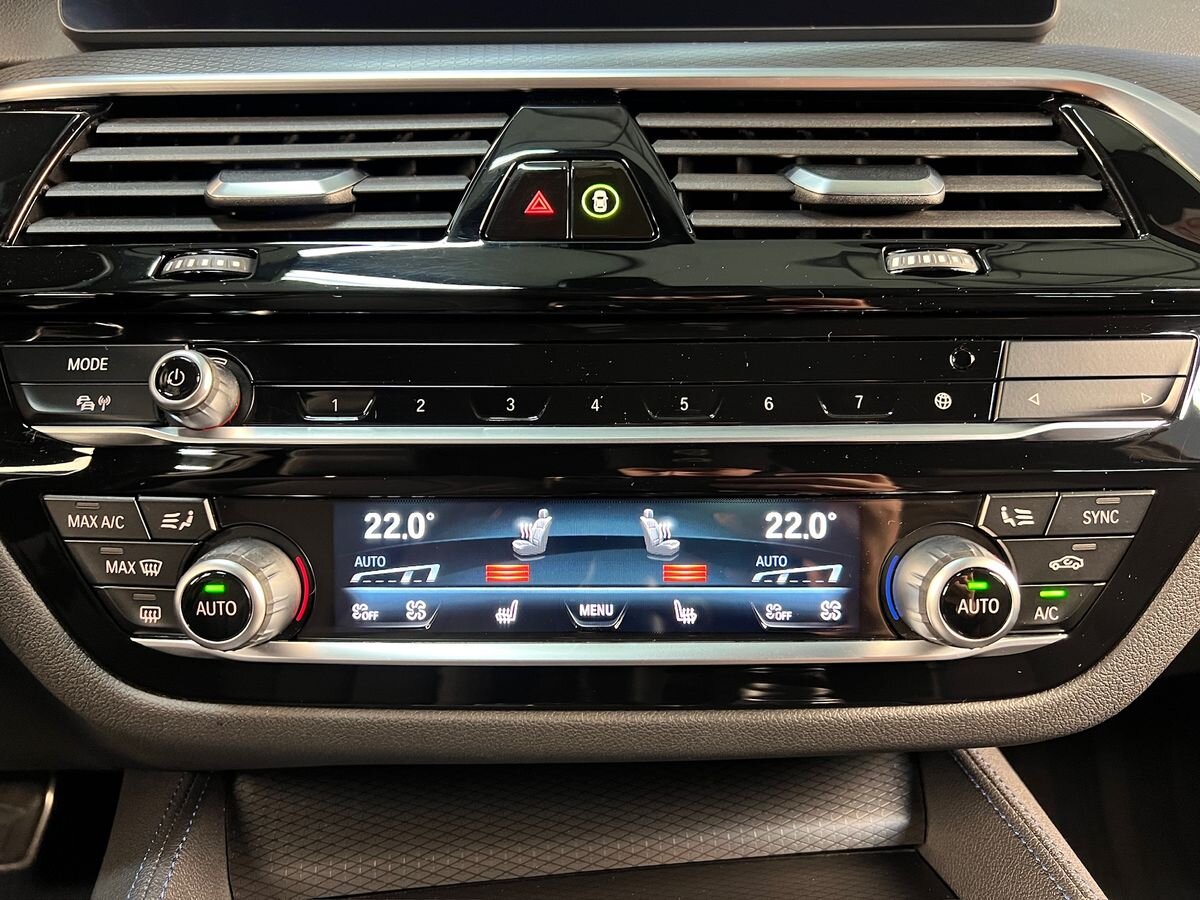 BMW Řada 5 Kombi 3,0 l 210 kw