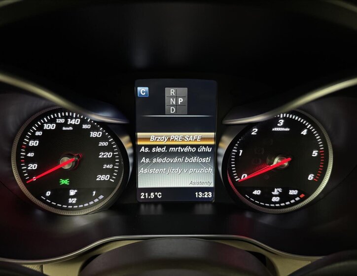 Mercedes-Benz GLC SUV / Terénní 2,1 l 150 kw