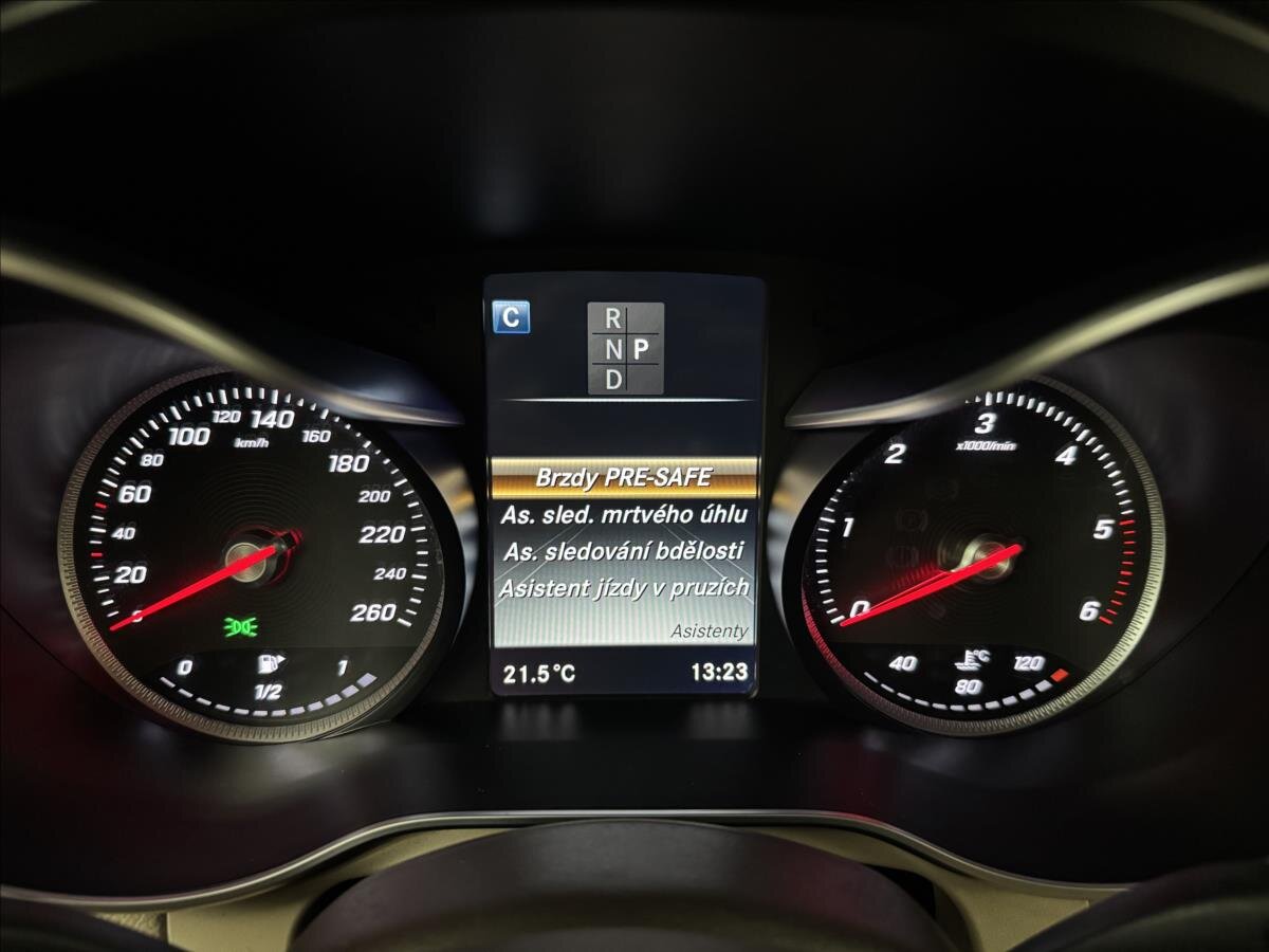 Mercedes-Benz GLC SUV / Terénní 2,1 l 150 kw