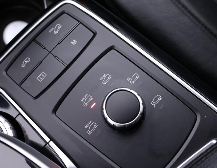 Mercedes-Benz GLE 28