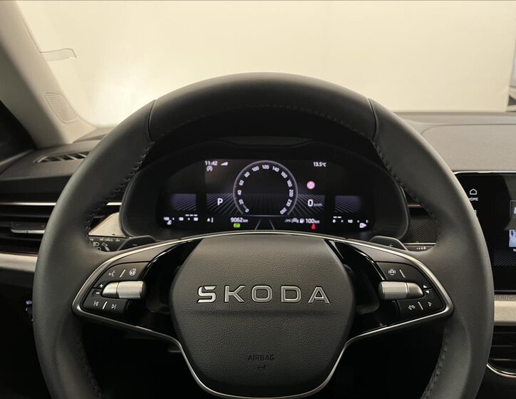 Škoda Kamiq SUV 999,0 85 kw