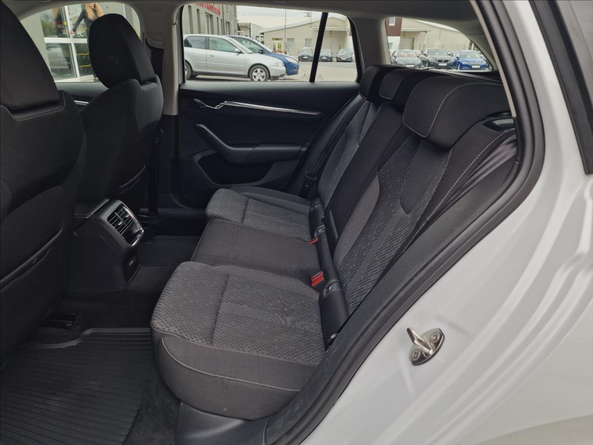 Škoda Octavia Kombi 2,0 l 85 kw