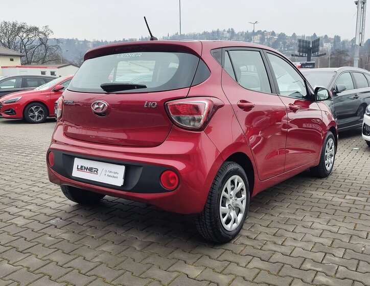 Hyundai i10 Hatchback 998,0 49 kw