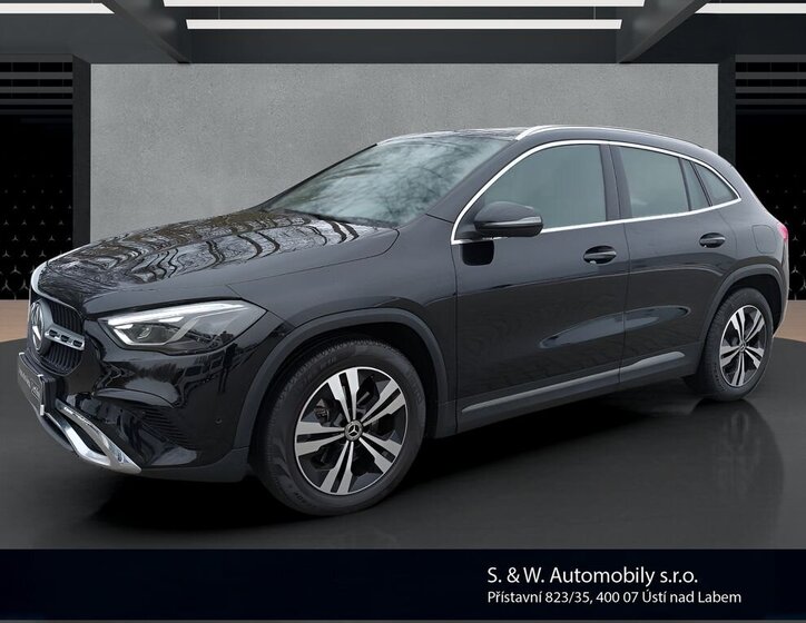 Mercedes-Benz GLA SUV / Terénní 2,0 l 85 kw