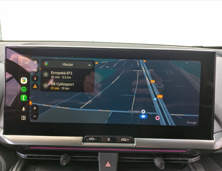 Toyota C-HR CUV / Crossover 2,0 l 112 kw