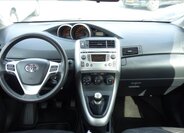 Toyota Verso MPV 1,6 l 97 kw