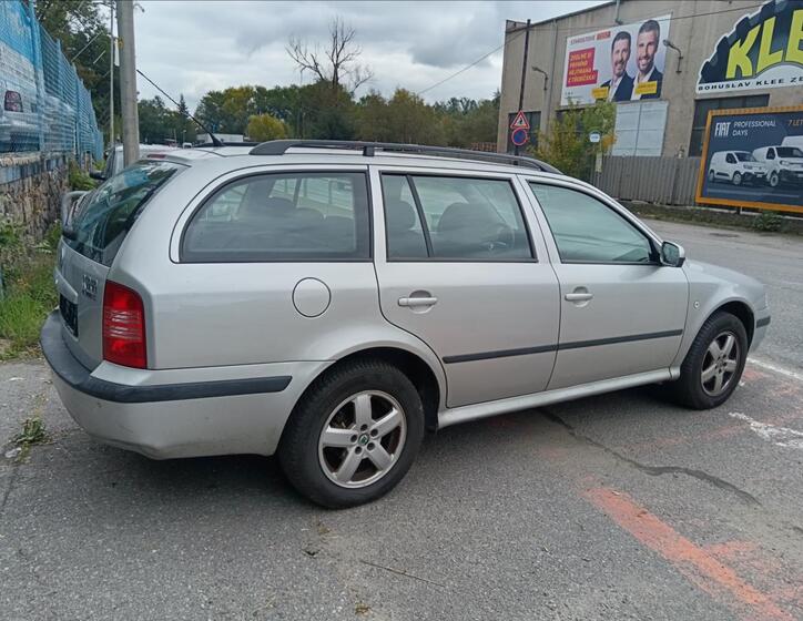 Škoda Octavia 13