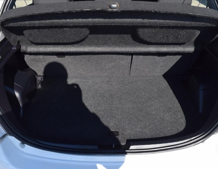 Toyota Yaris Hatchback 998,0 51 kw