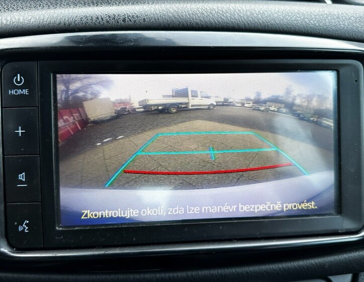 Toyota Yaris Kombi 1,5 l 54 kw