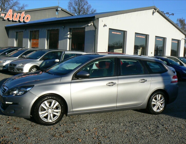 Peugeot 308 2