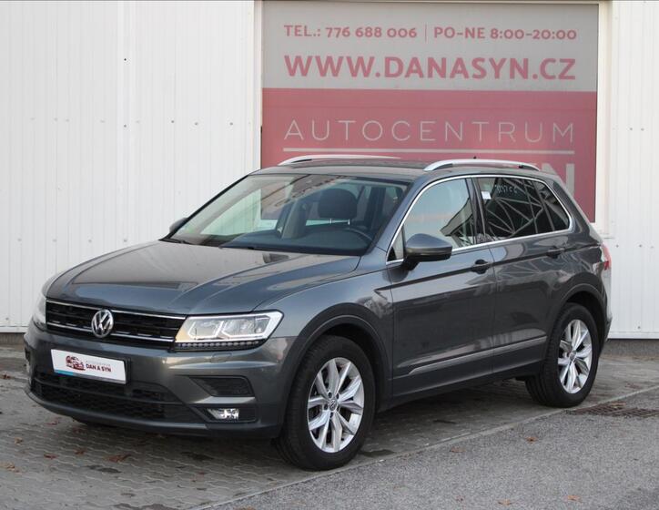 Volkswagen Tiguan 1