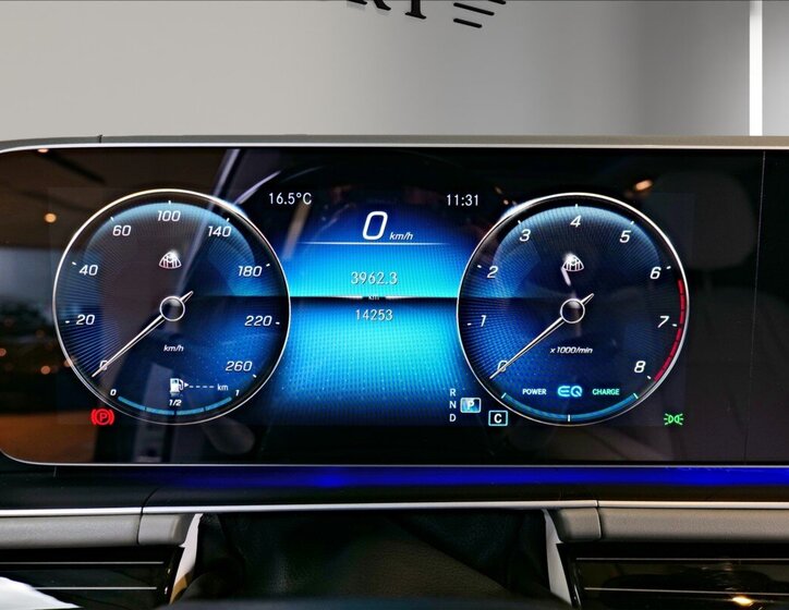 Mercedes-Benz GLS SUV 4,0 l 410 kw