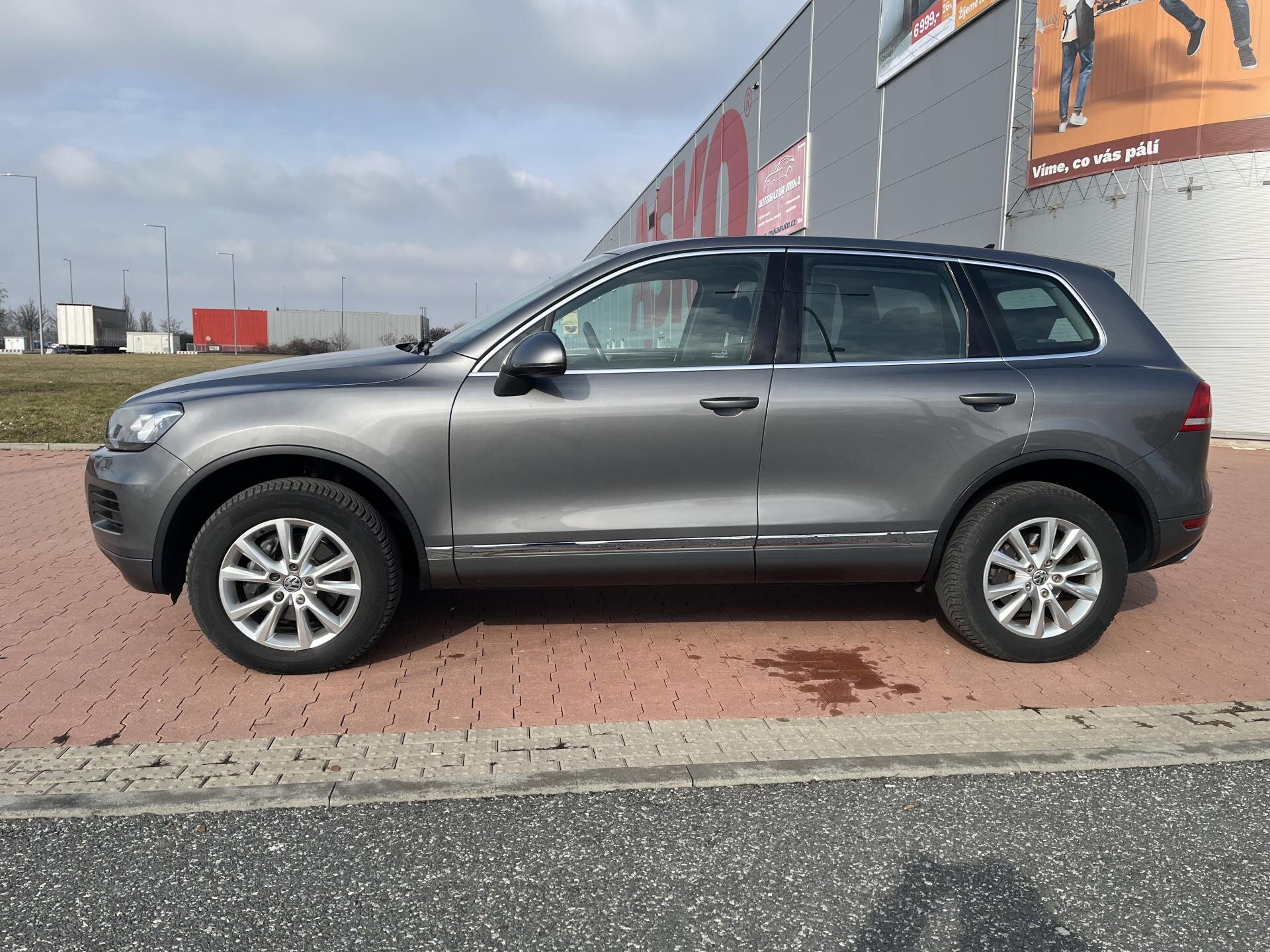 Volkswagen Touareg SUV 3,0 l 176 kw