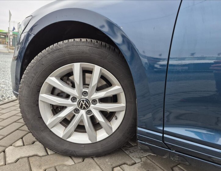 Volkswagen Passat Kombi 2,0 l 110 kw