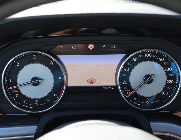 Volkswagen Touareg 24