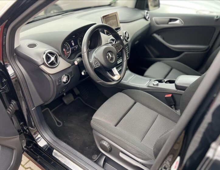 Mercedes-Benz Třídy B 11