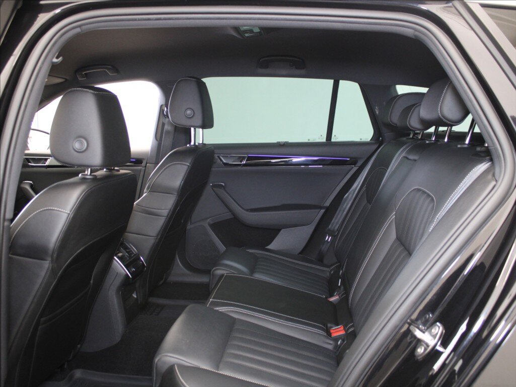 Škoda Superb Kombi 2,0 l 147 kw
