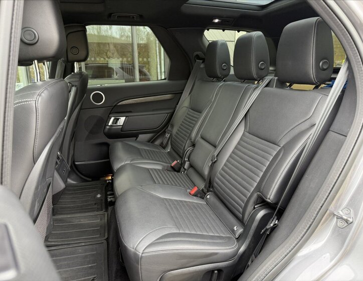 Land Rover Discovery SUV / Terénní 3,0 l 221 kw