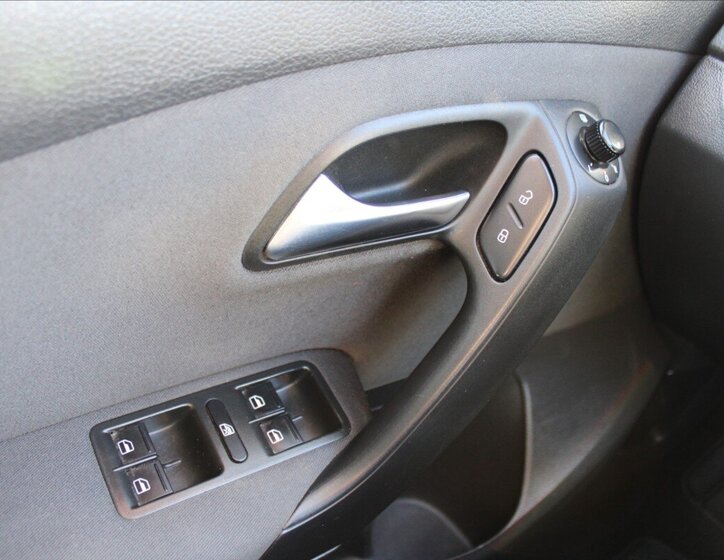 Volkswagen Polo Hatchback 1,2 l 51 kw