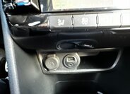 Peugeot 208 Hatchback 1,2 l 81 kw