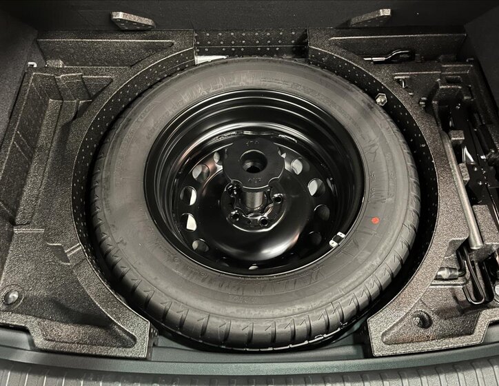 Škoda Karoq SUV 1,5 l 110 kw