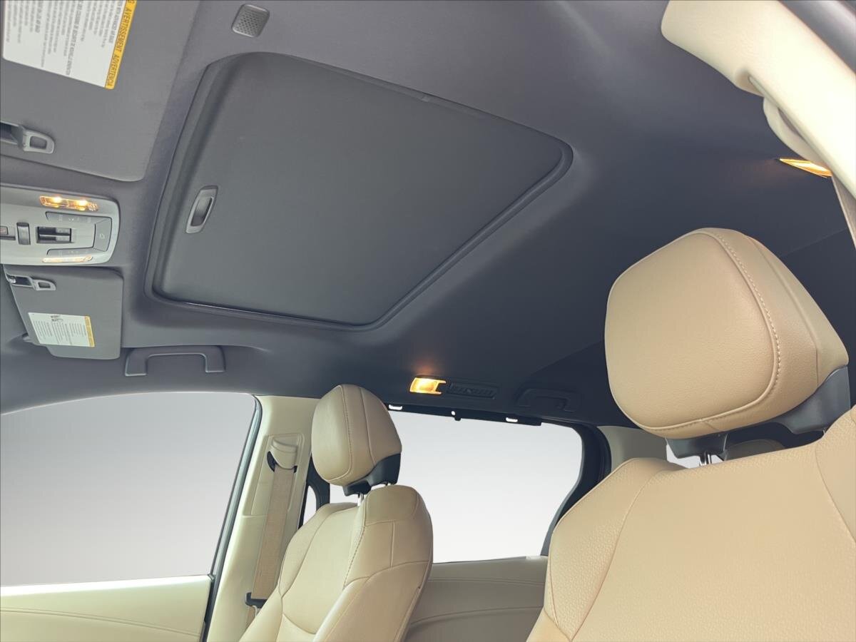 Toyota Sienna MPV 2,5 l 180 kw