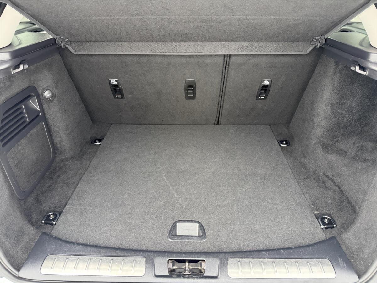 Land Rover Range Rover Evoque SUV 2,0 l 132 kw